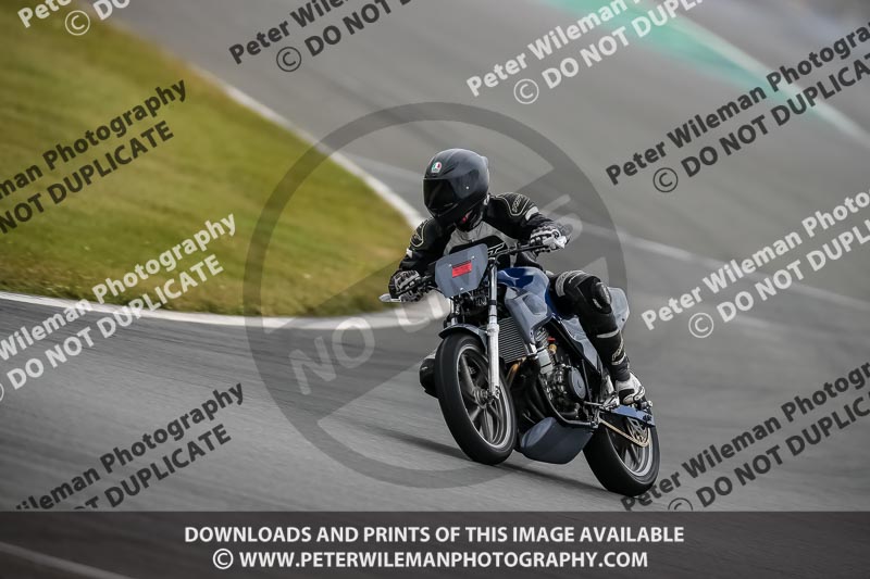 PJM Photography;donington no limits trackday;donington park photographs;donington trackday photographs;no limits trackdays;peter wileman photography;trackday digital images;trackday photos